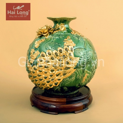 Bình hút tài lộc dát vàng công đào