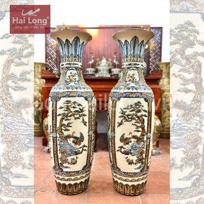 Lộc bình 1m6 tứ cảnh Tùng - Cúc - Trúc - Mai đắp nổi men trắng tràm