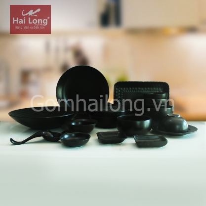 Set 17 sản phẩm bộ đồ ăn sứ kiểu dáng sang trọng (Đen)