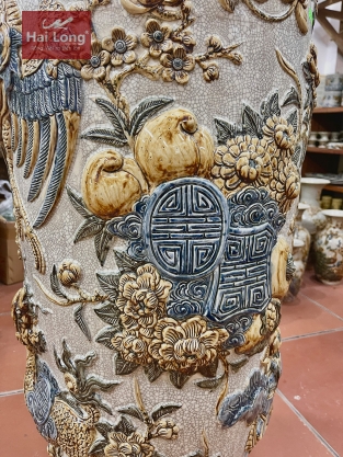 Loc binh men ran Bat Trang